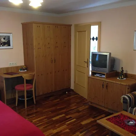 Hotel Safenhof 4*