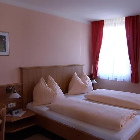 Hotel Safenhof Bad Waltersdorf