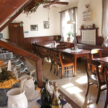 Hotel Safenhof 4*